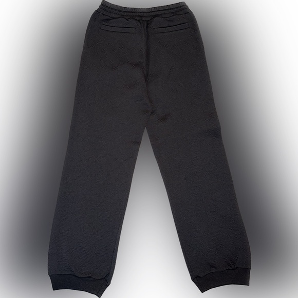 NWOT Louis Vuitton Signature Logo Print Sweat Pants, Limited Edition - Picture 9 of 12